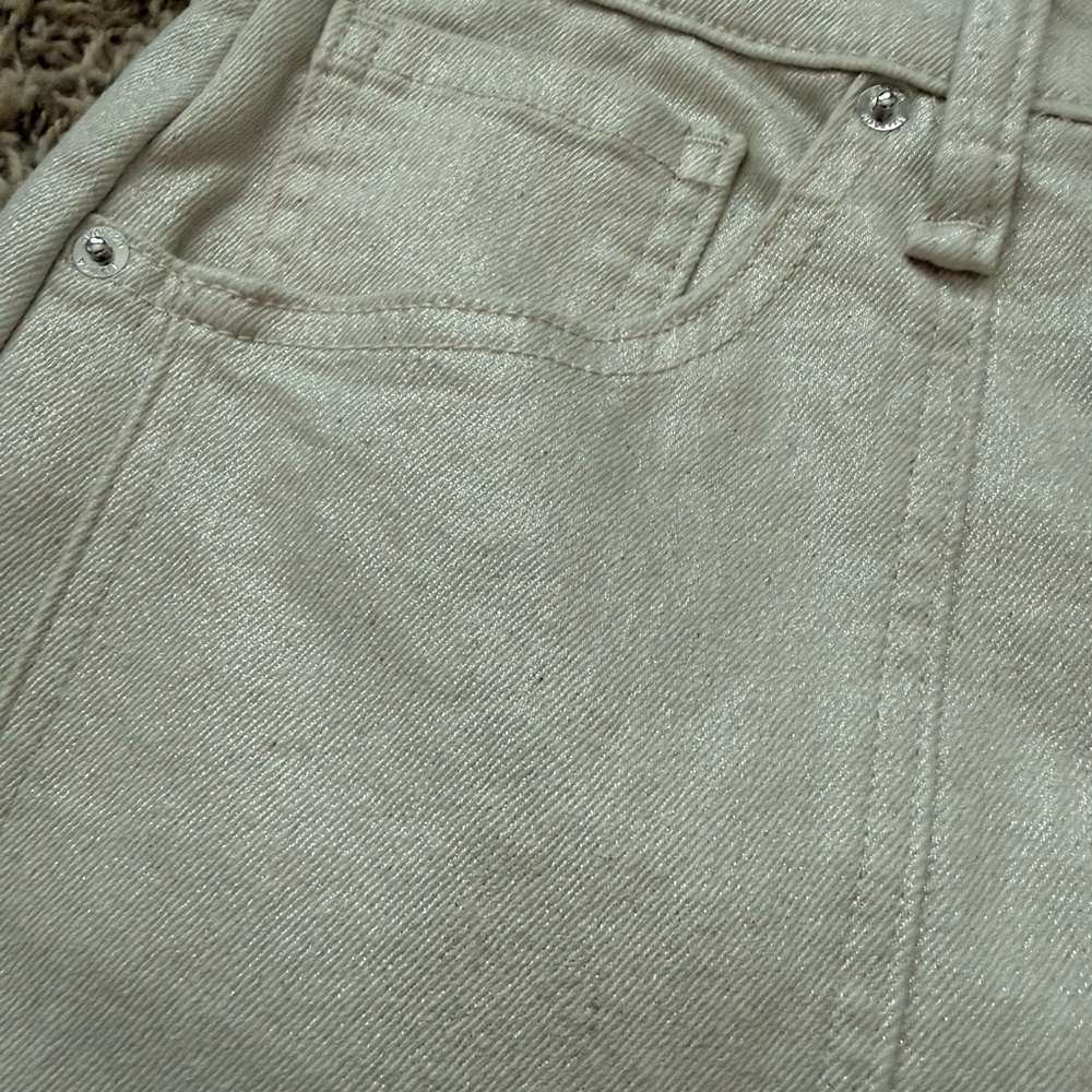 Jessica Simpson Myrtle Barrel Leg Jeans White/Cream Size: 6 - Picture 2 of 6